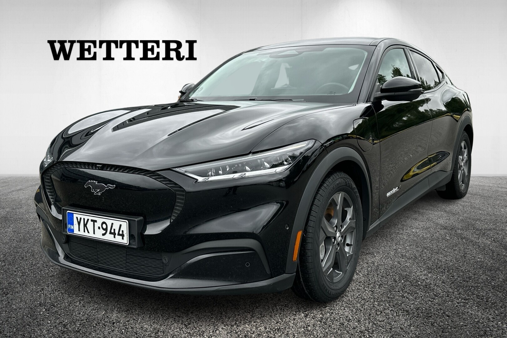 FORD Mustang Mach-E 98kWh 294hv A1 RWD 5-ovinen - 1-omistaja / Peruutuskamera / B&O-premium äänentoistojärjestelmä