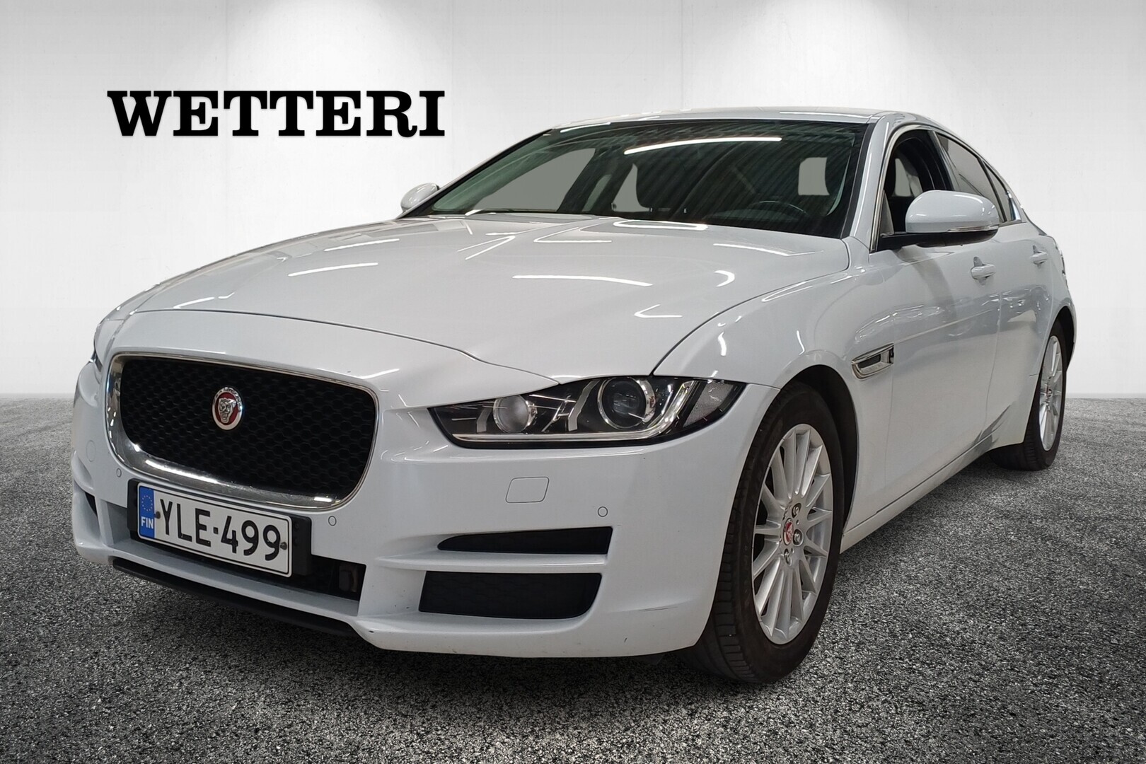 JAGUAR XE E-Performance Pure Business Aut - *MYYDÄÄN HUUTOKAUPAT.COM ENITEN TARJOAVALLE*