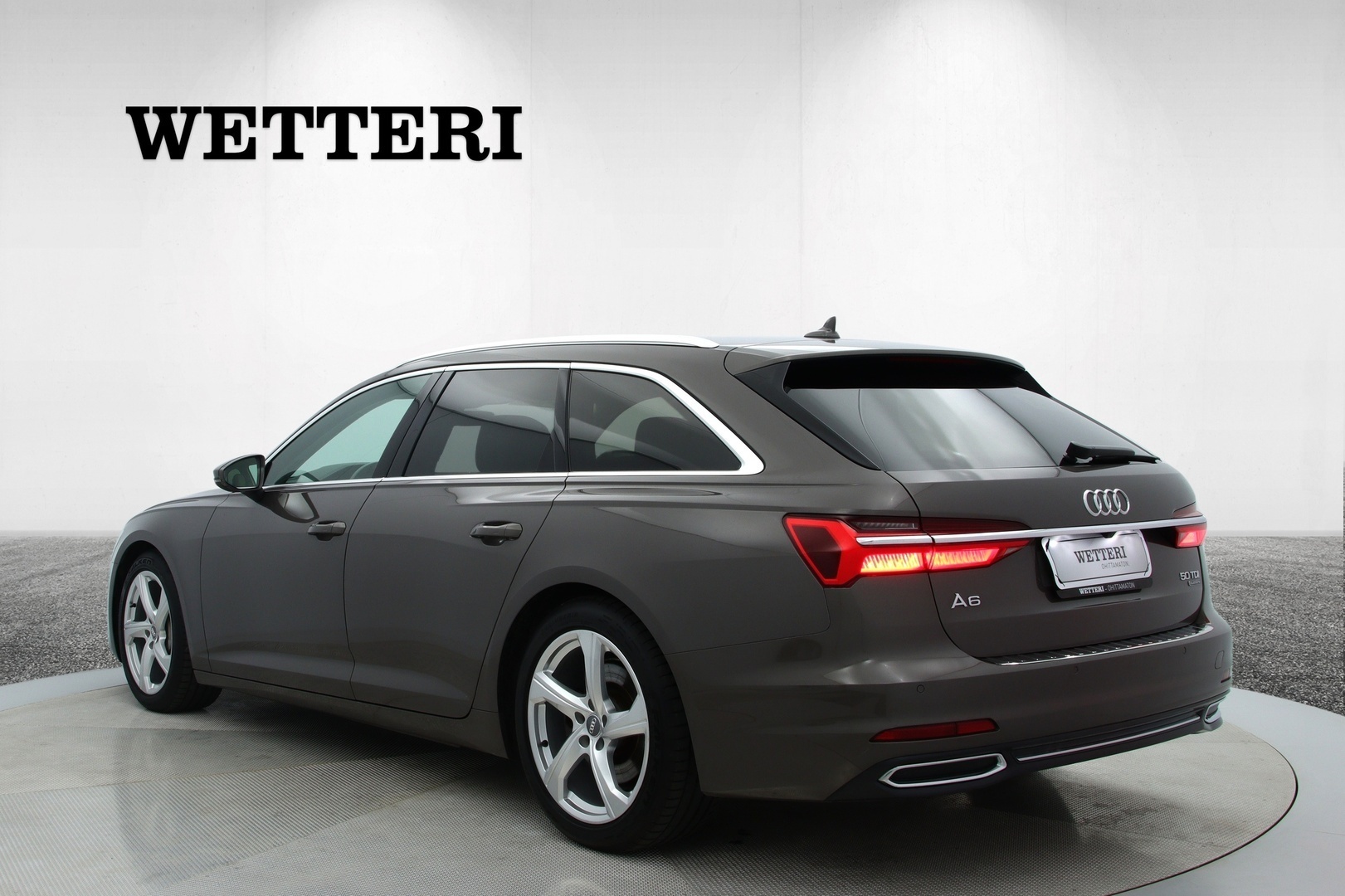 Audi A6 2020, photo 3/26