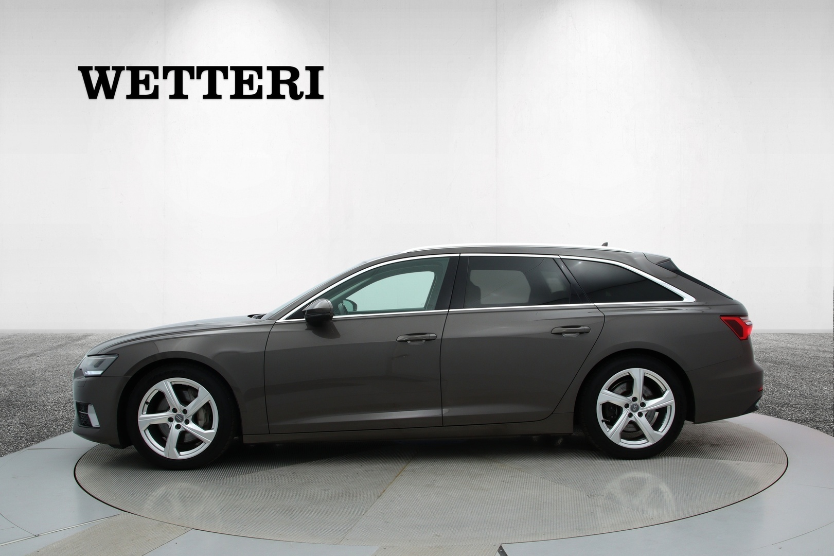 Audi A6 2020, photo 2/26