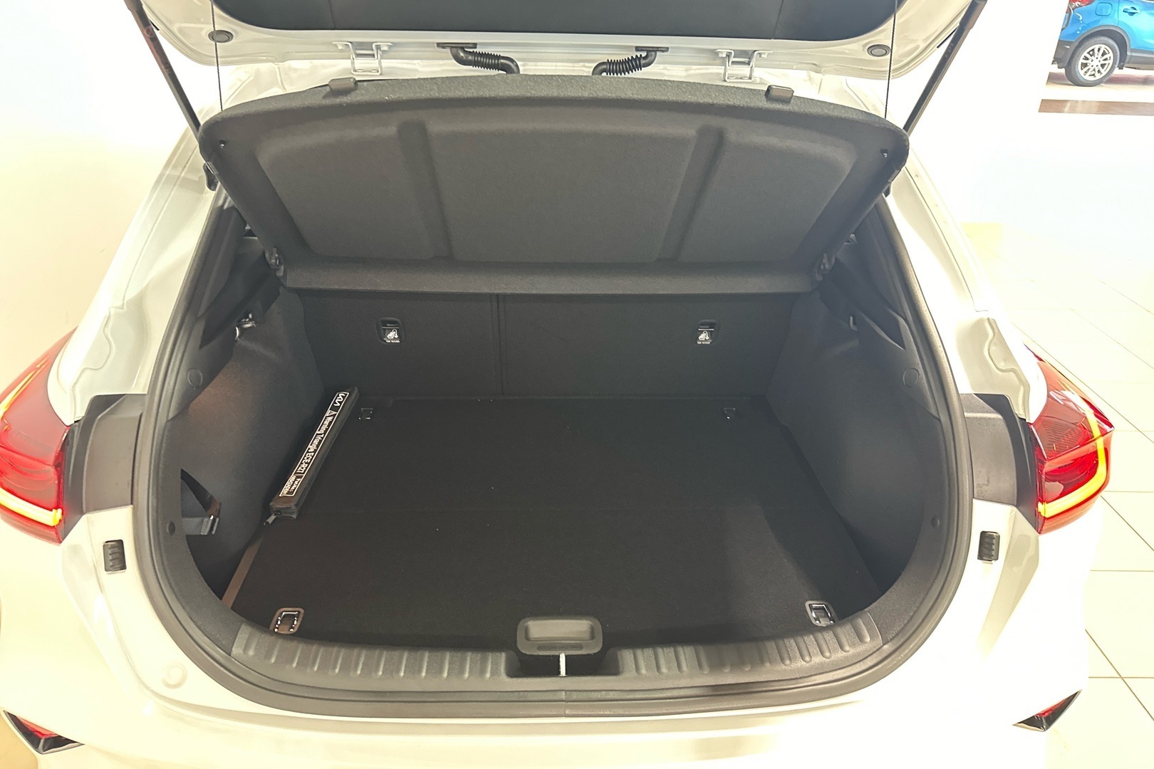 Kia Xceed 1,6 T-GDI 150hv EX DCT 2026, kuva 7/15