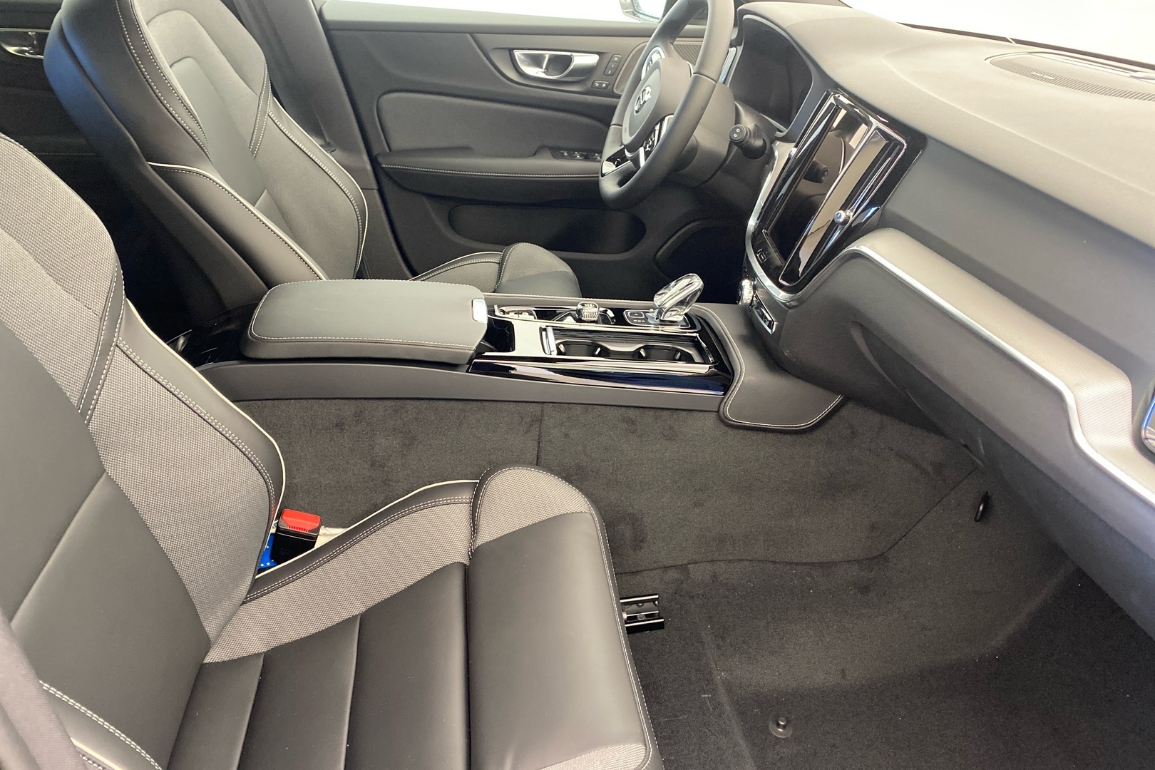 Volvo V60 2026, kuva 7/17