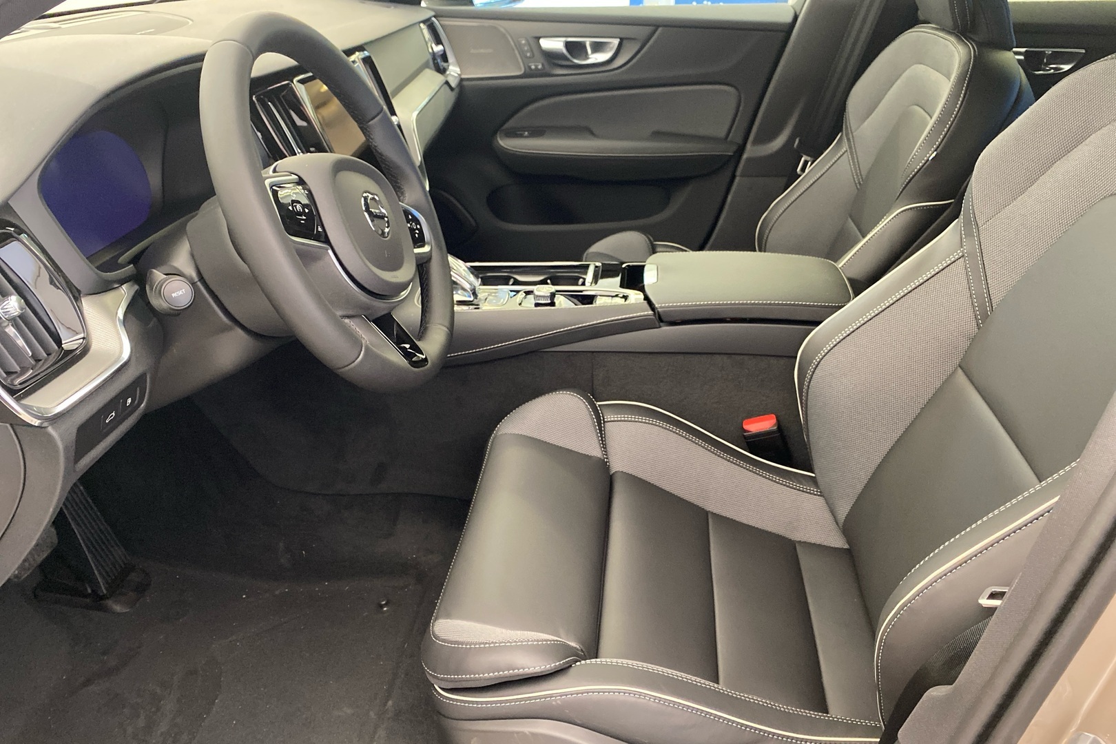 Volvo V60 2026, kuva 6/17