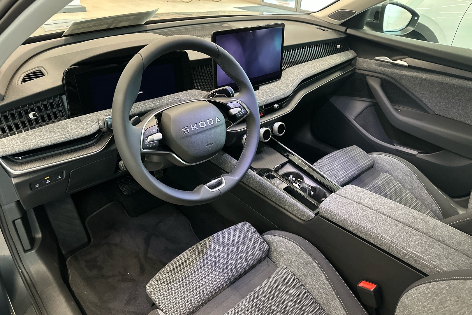 Skoda Superb 2026, kuva 7/35