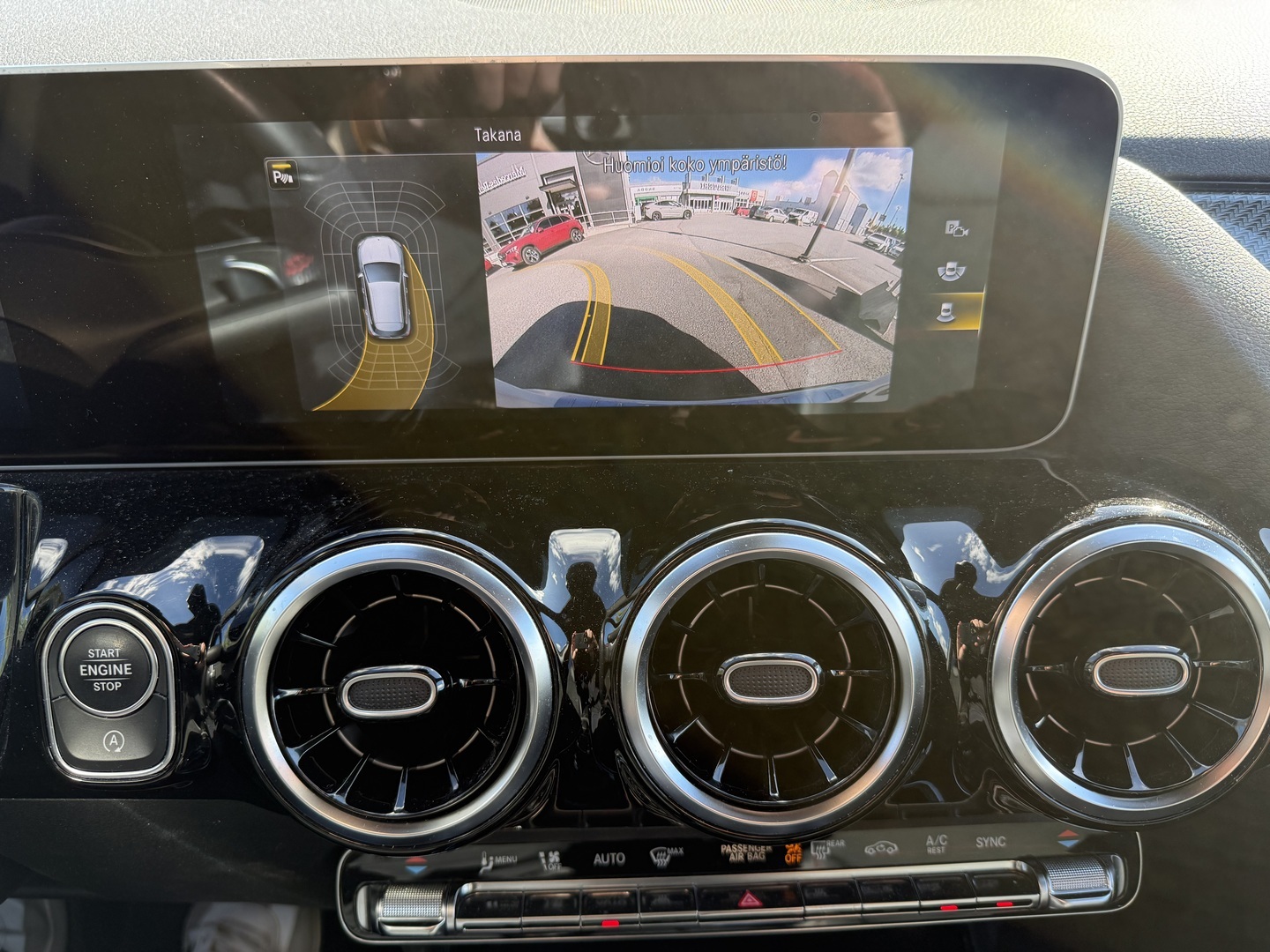 Mercedes-Benz GLA 200 d A Business AMG 2021, kuva 6/7