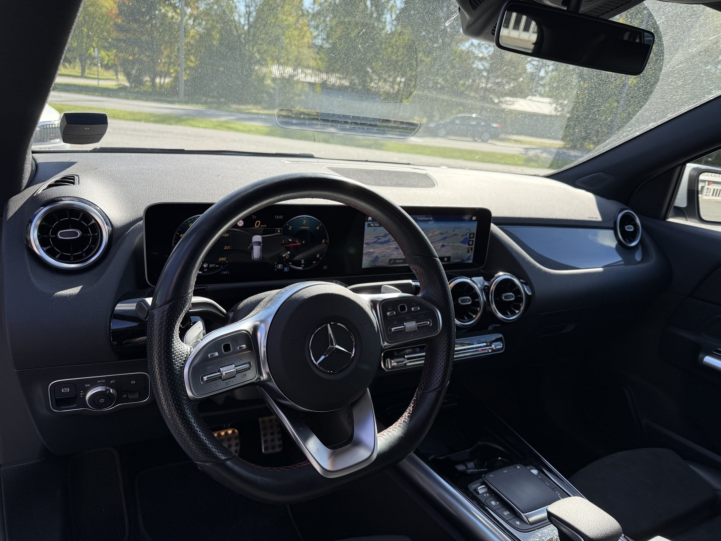 Mercedes-Benz GLA 200 d A Business AMG 2021, kuva 3/7