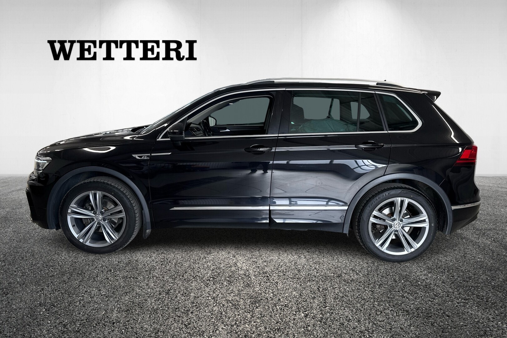Volkswagen Tiguan 2020, photo 5/20