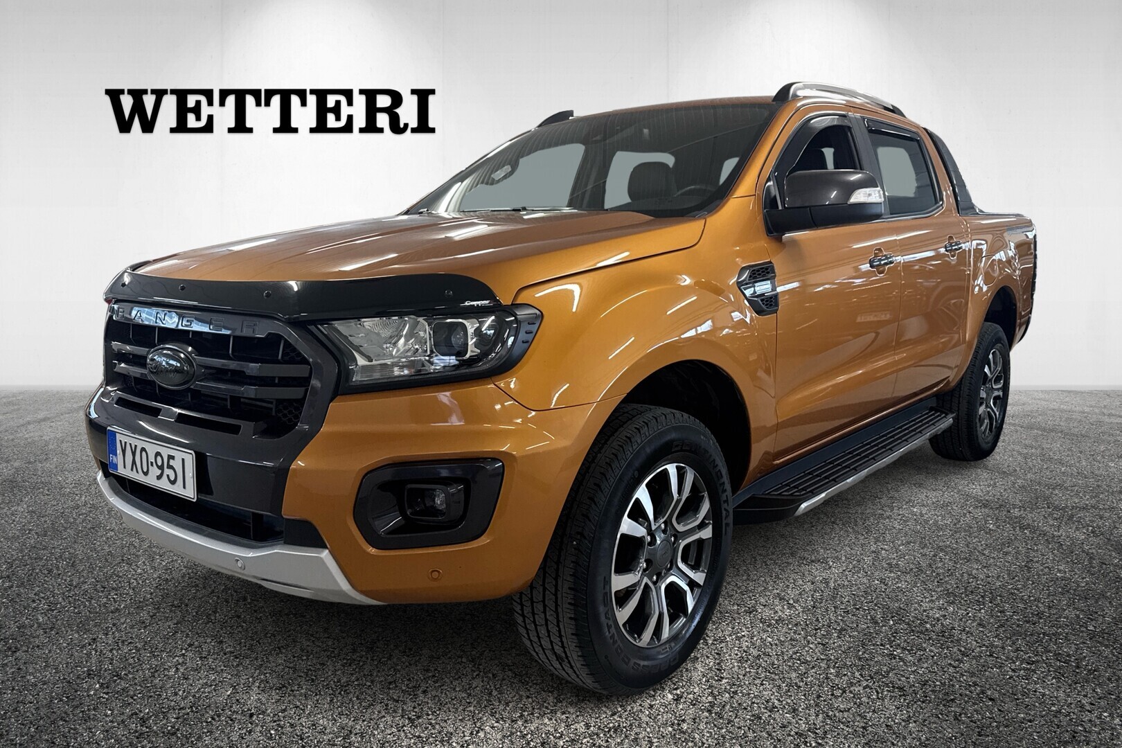FORD Ranger Super Cab 2,0 TDCi 213 hp A10 4x4 Wildtrak * ALV / Webasto / Nahat / Koukku / Navi * - Alvillinen Suomiauto / LED-ajovalot / Keyless / Vakkari