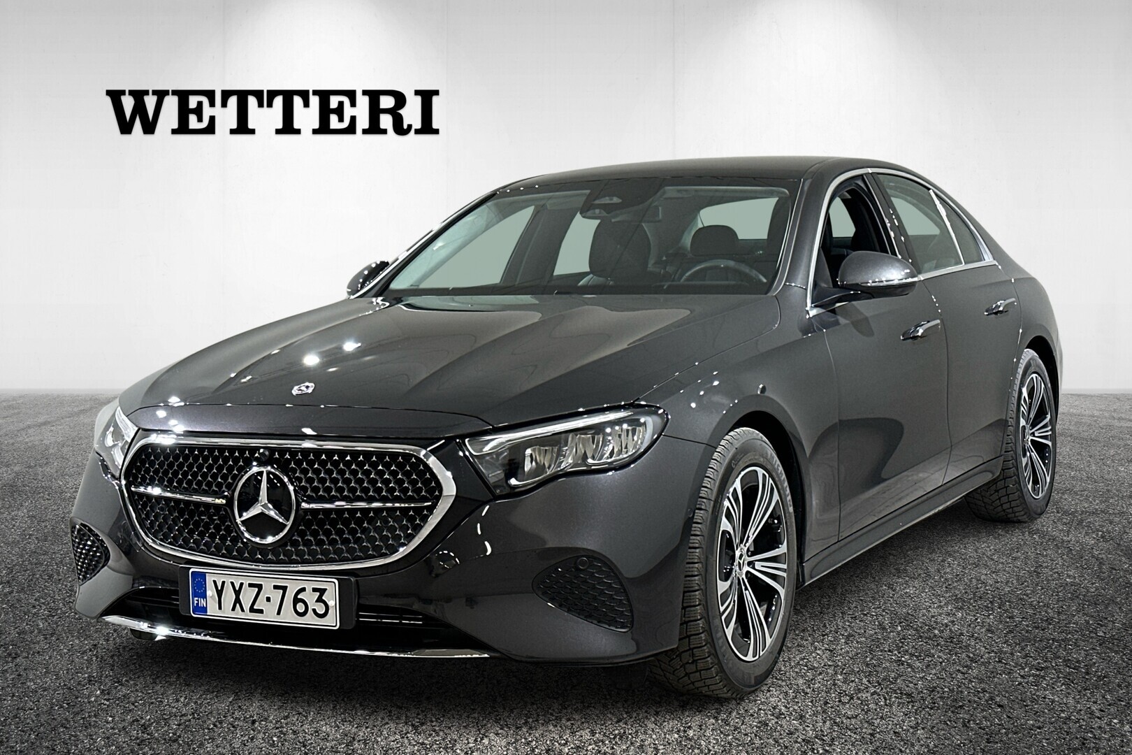 MERCEDES-BENZ E 220 d 4MATIC A - ** DISTRONIC VAKKARI  / NAVI / KEYLESS GO / MBUX OLED 14,4 **