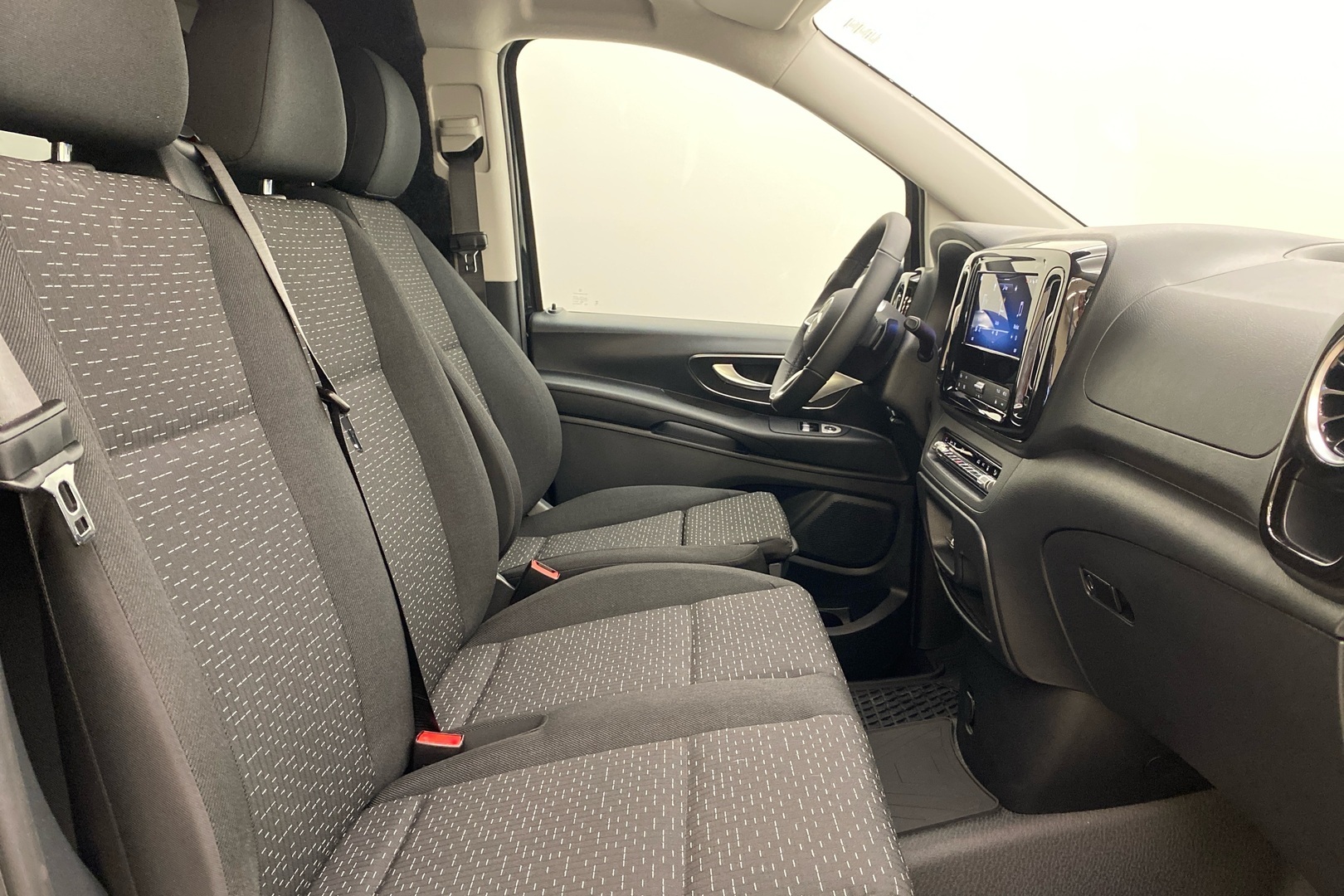 Mercedes-Benz Vito 2025, kuva 6/17