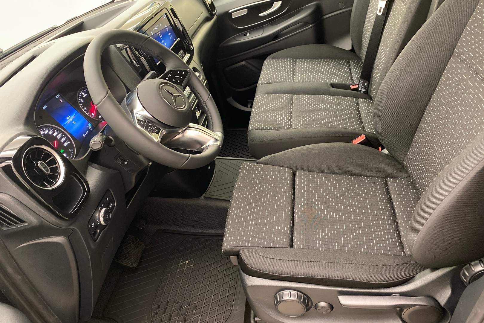 Mercedes-Benz Vito 2025, kuva 5/17