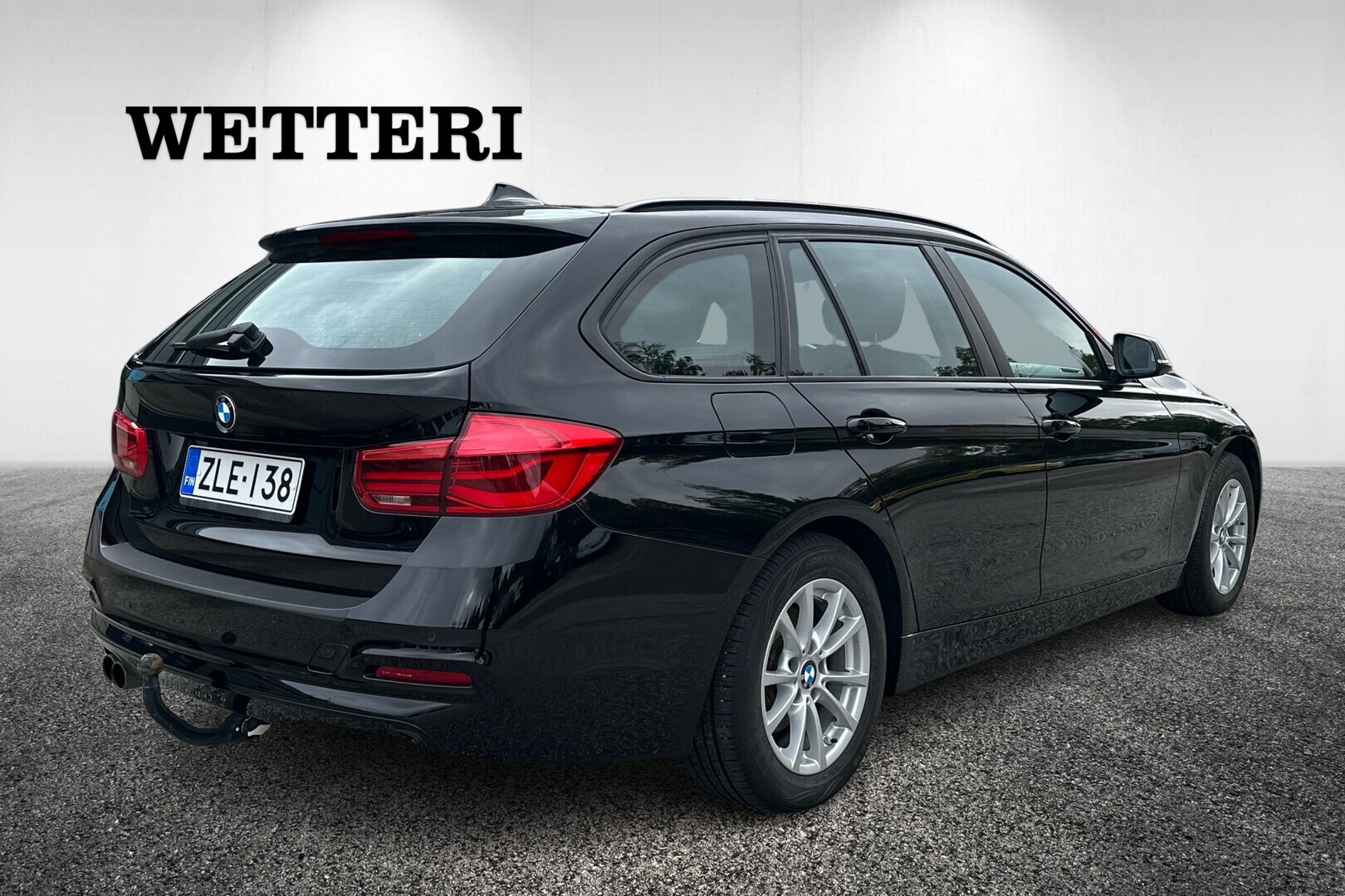 BMW 320 F31 Touring 320i A Business 2016, photo 3/30