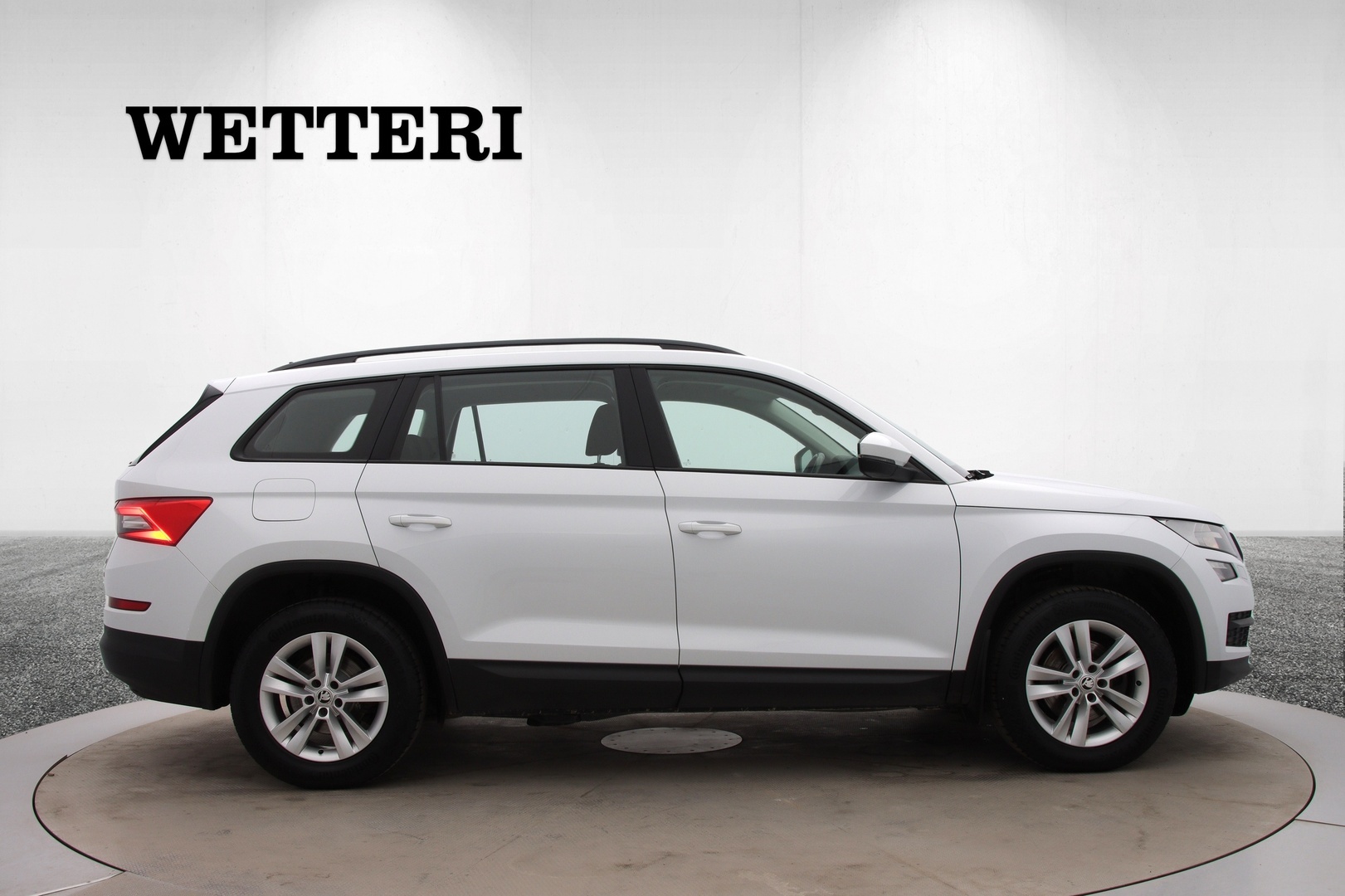 Skoda Kodiaq 2,0 TDI 150 4x4 Active 2017, kuva 6/31