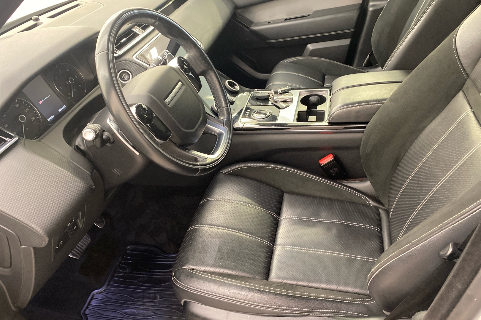 Land Rover Range Rover Velar 2018, kuva 6/23