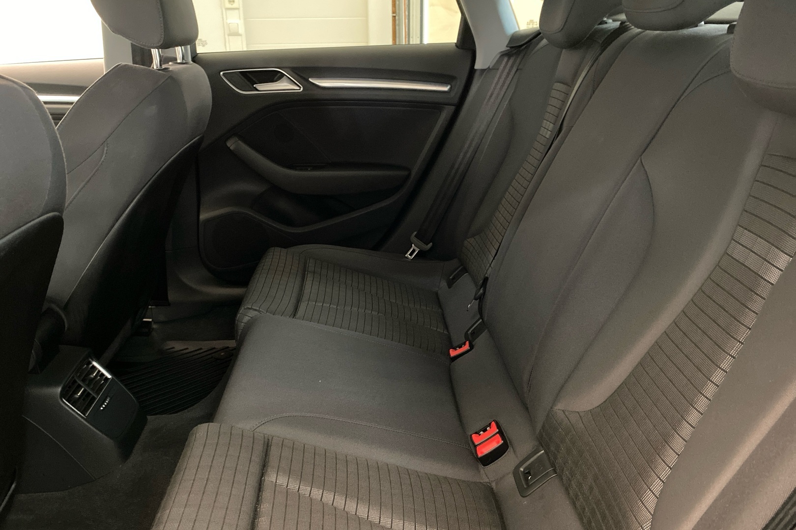 Audi A3 2019, photo 7/22