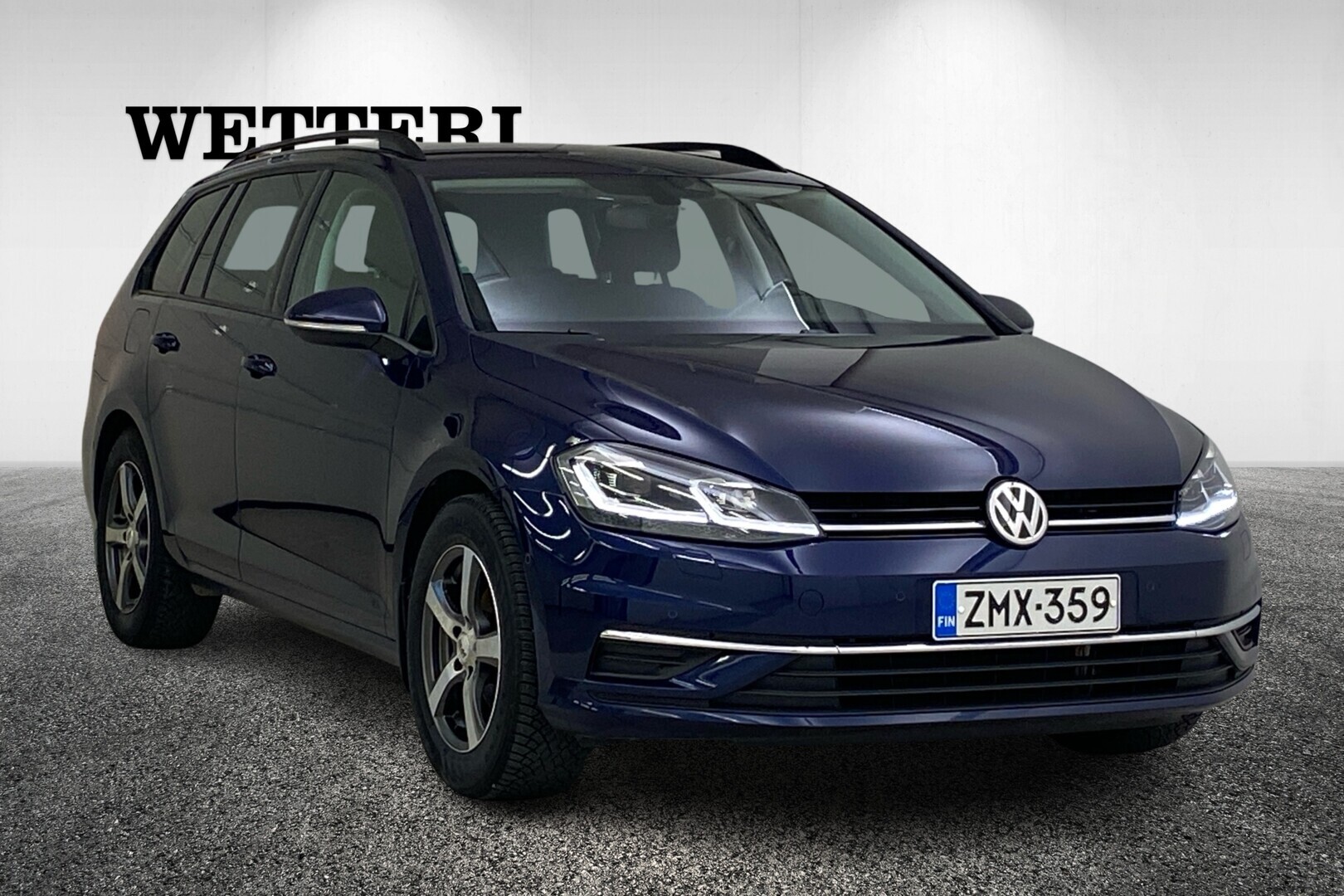 VOLKSWAGEN Golf Variant Comfortline Limited 1,5 TSI EVO 110 kW Aut / LED / Koukku / Muk.vakkari / Webasto kaukosäädöllä / Kamera
