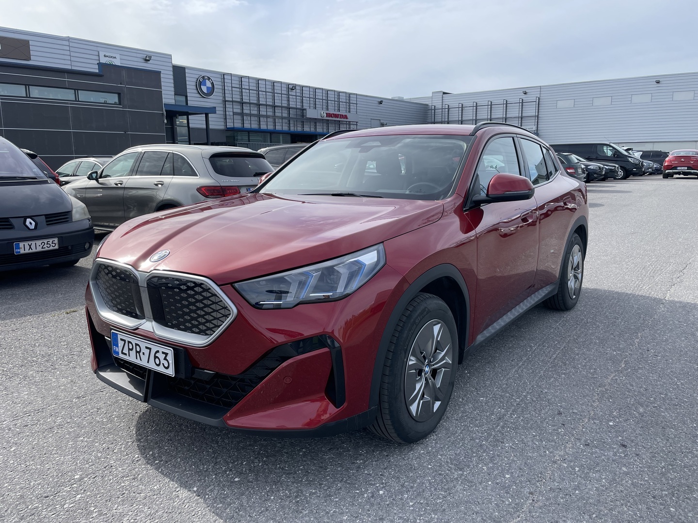 BMW iX2 U10 xDrive30 xDrive Edition Charged Plus - **Juuri tullut / Kysy lisää myyjältä ! Mikko Leinonen 0405369184 - myös whatsapp ! mikko.leinonen@wetteri.fi **
