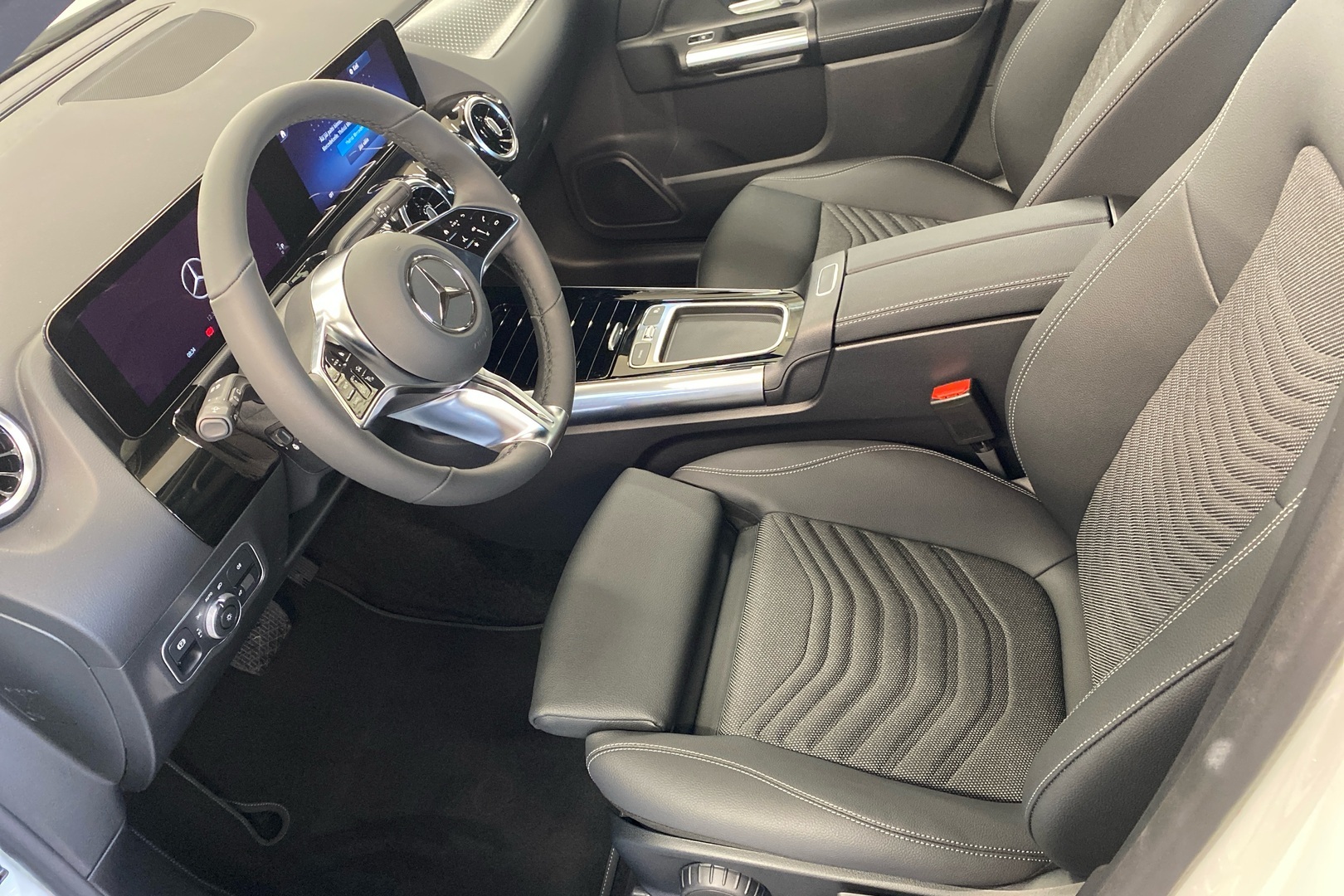 Mercedes-Benz GLA 250 e A Star Edition 2026, kuva 6/17