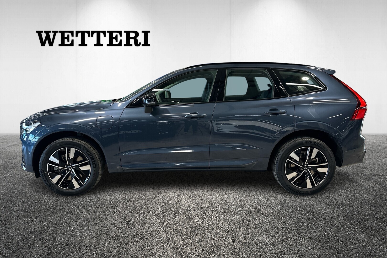 Volvo XC60 T6 AWD Long Range Plus Dark 2026, kuva 5/23