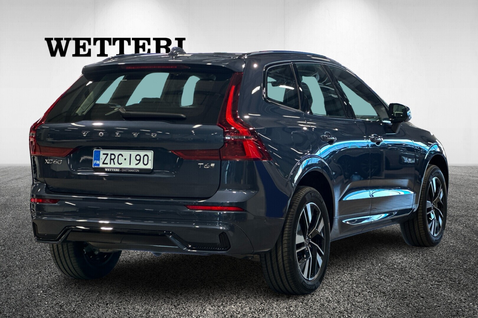 Volvo XC60 T6 AWD Long Range Plus Dark 2026, kuva 3/23