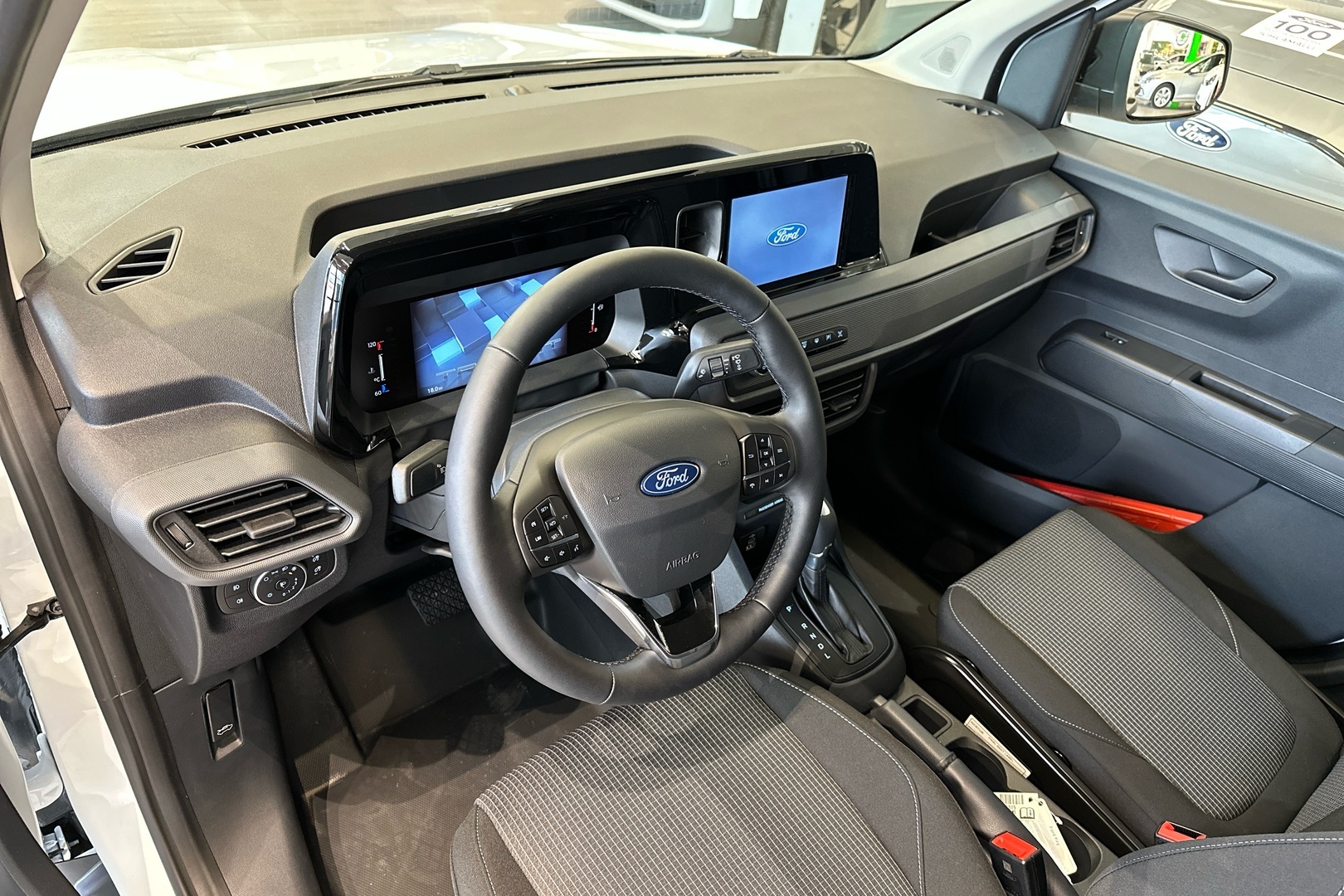 Ford Transit Courier 2026, kuva 6/19