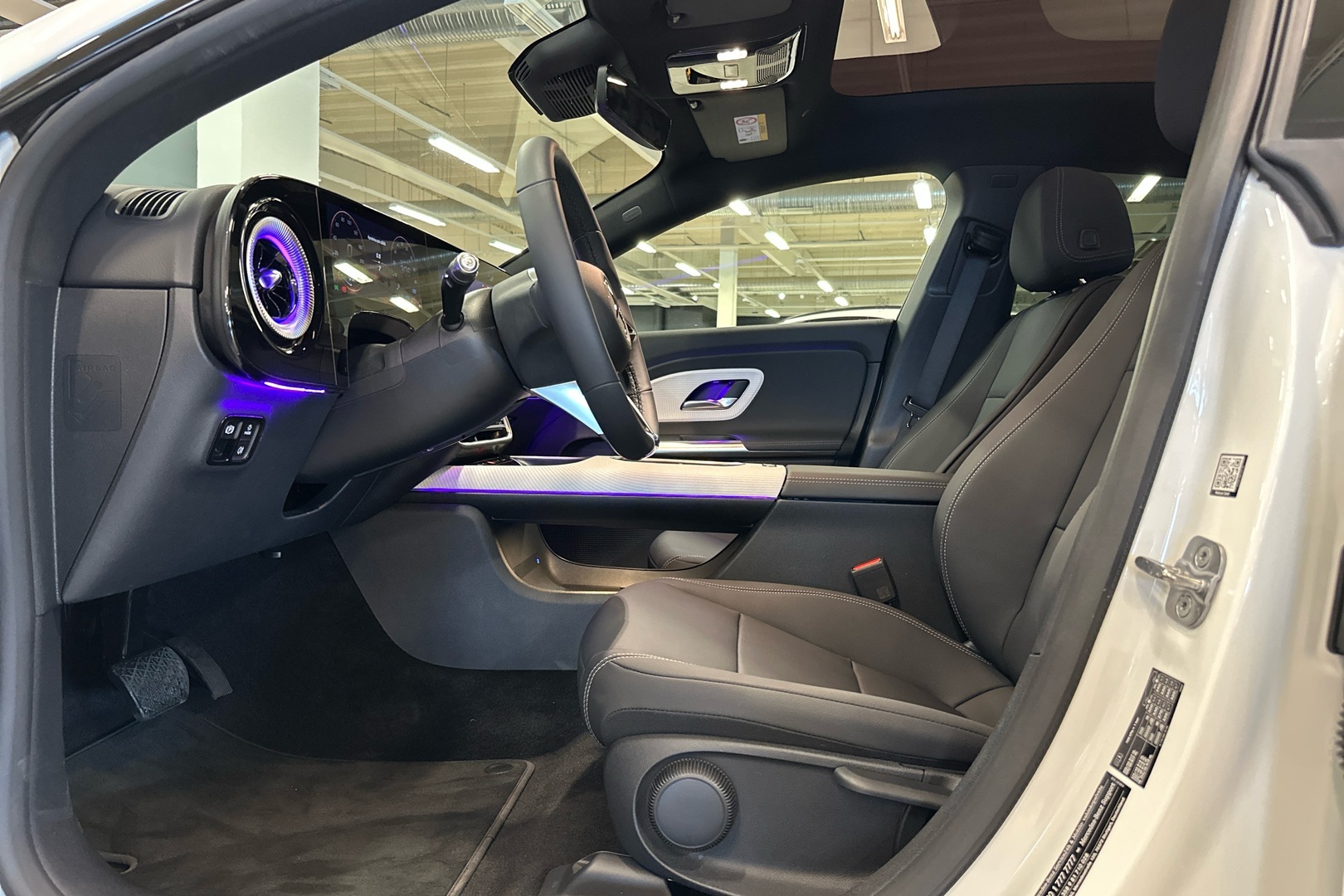 Mercedes-Benz CLA 250+ Shooting Brake 2026, kuva 7/25