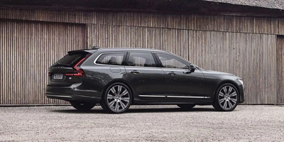 Volvo V90 -mallin upea muotoilu.