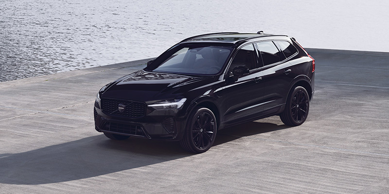 Uusi Volvo XC60 T8 AWD Black Edition