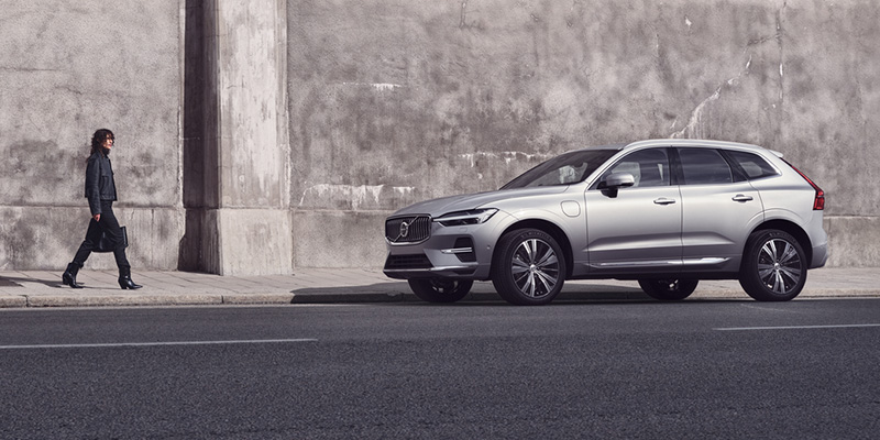 Vain meiltä - Volvo XC60 T6 yksityisleasingilla 599€/kk